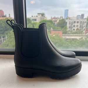 Size 8, Jeffery Cambell black rain boots
